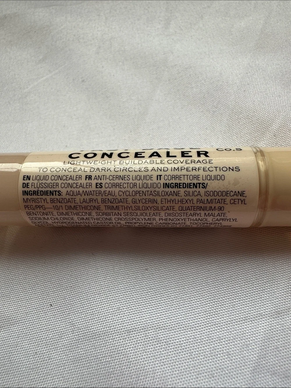 Makeup Revolution Fast Base Concealer Shade C0.5 New